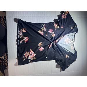 Women’s Medium Black Floral Knot Front Blouse